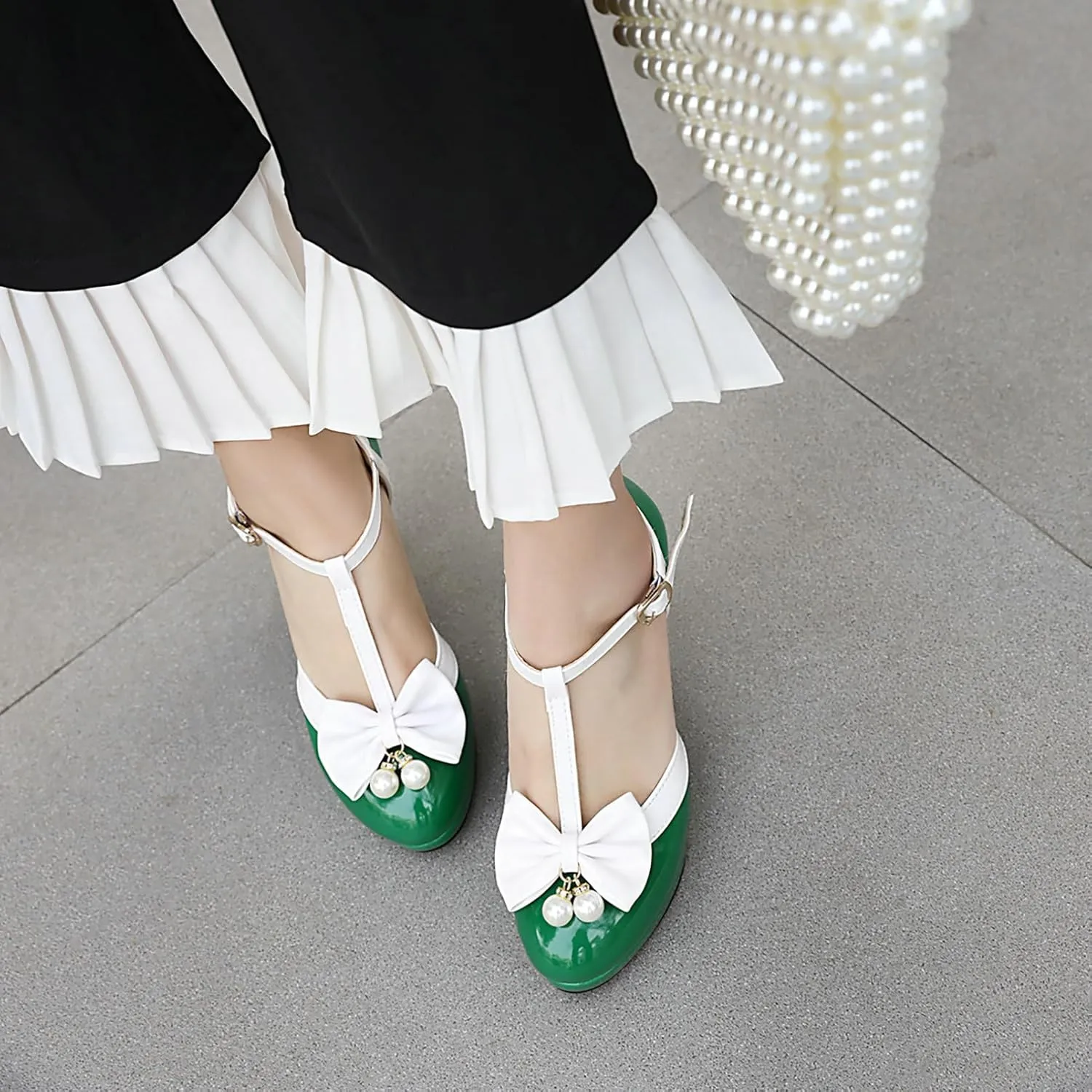 AIMODOR Womens Vintage Rockabilly T-Strap Mary Jane Shoes Heels Patent Platform Pumps with Bow