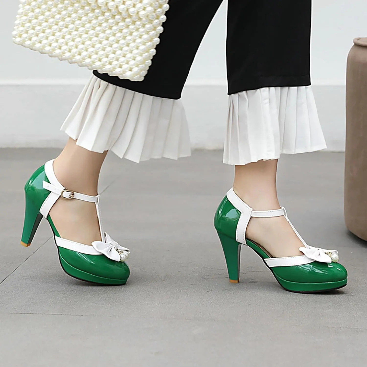 AIMODOR Womens Vintage Rockabilly T-Strap Mary Jane Shoes Heels Patent Platform Pumps with Bow