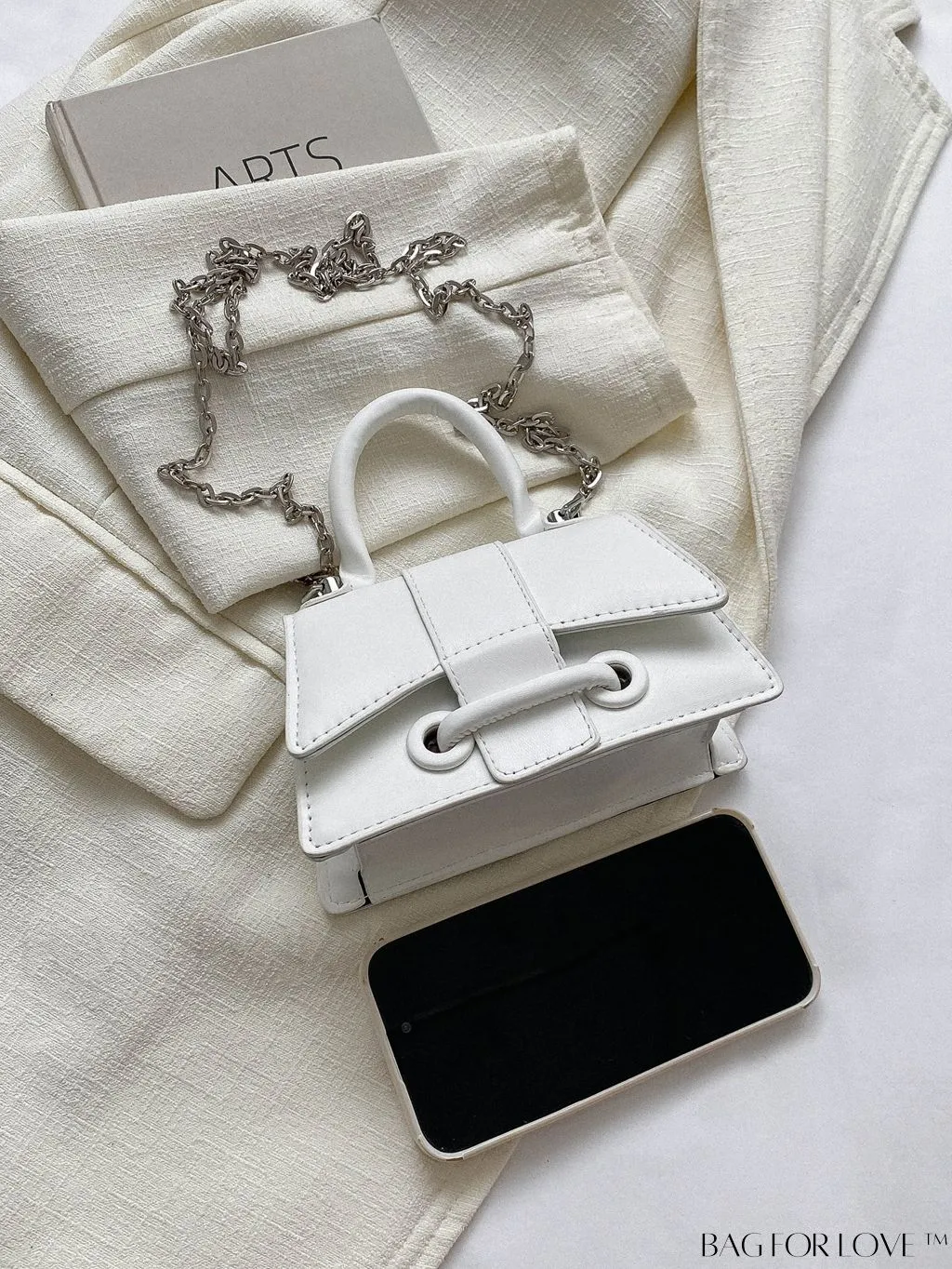 BagForLove - Compact Chain-Strap Square Handbag: Perfect for Phones, Lipstick, and Keys