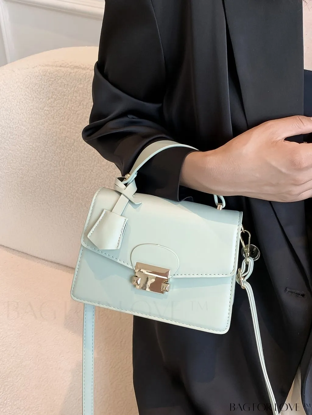 BagForLove - Compact PU Handbag: Sleek and Stylish