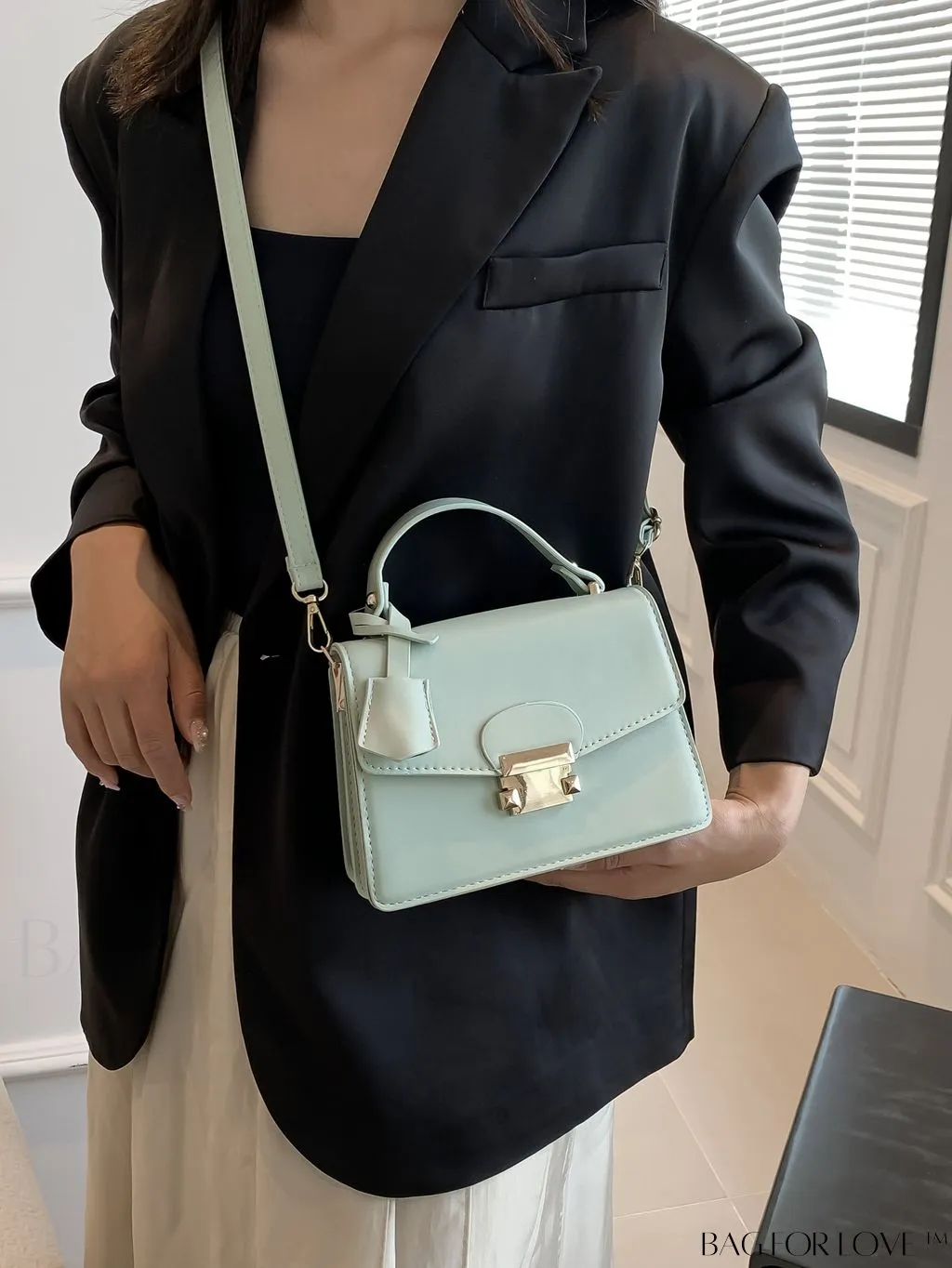 BagForLove - Compact PU Handbag: Sleek and Stylish