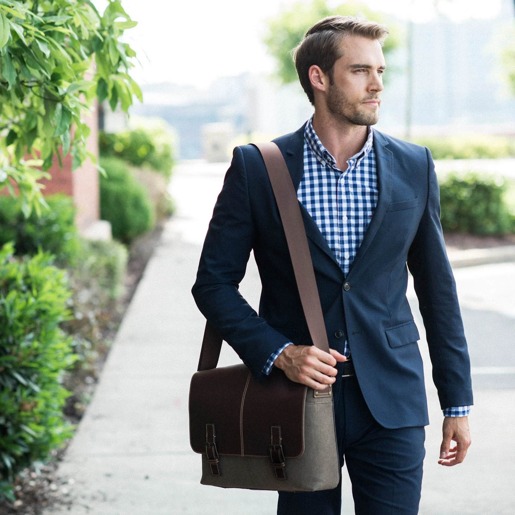 Boconi Bryant LTE Slim Double Buckle Messenger