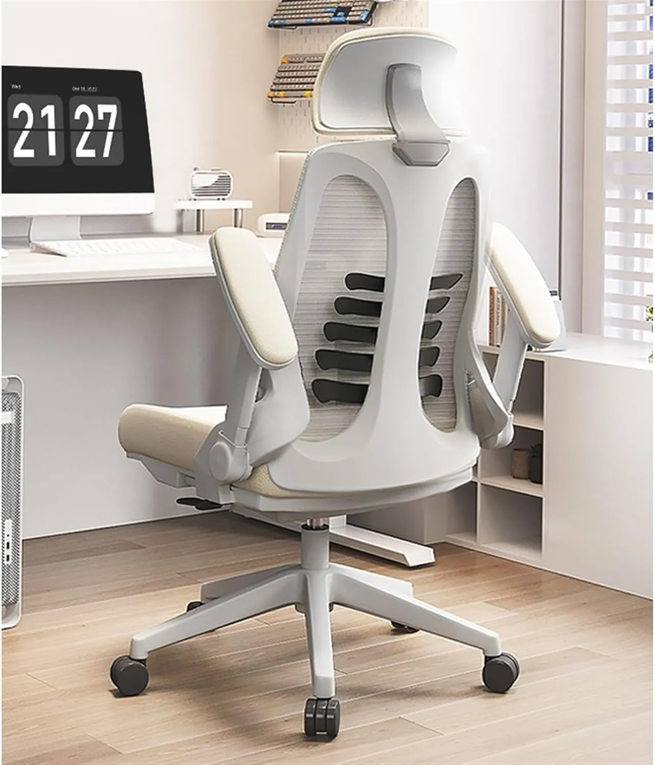 Classic Ergonomic Chair Lumbar Support Office Chair Comfortable Swivel Computer Chair for Home Study Study Writing Seat Desk Task Chair(Red)
