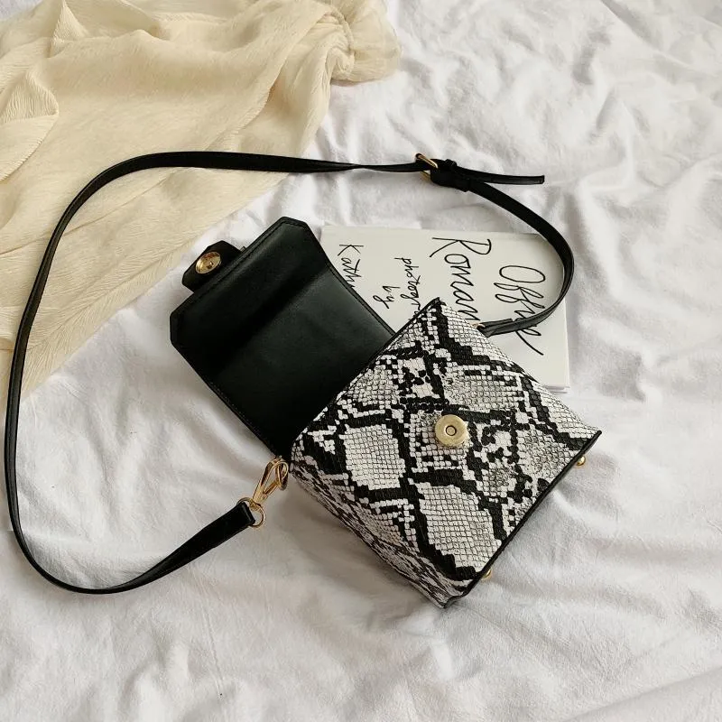 CORA Mini