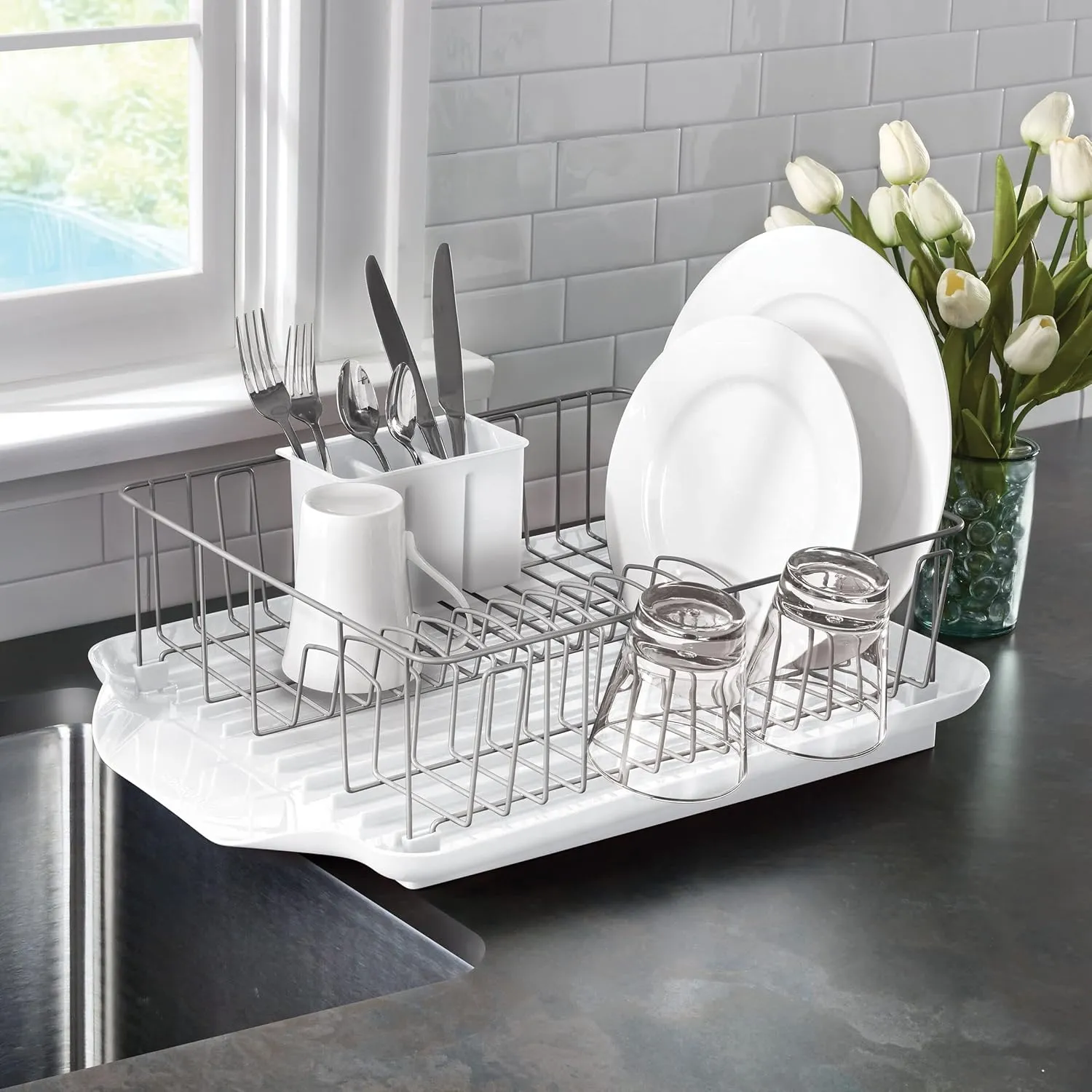 Farberware Classic Large Rust Resistant Full Dishrack with Removable 3 Compartment Flatware Caddy, Andlged Drain Board, 3-Piece, White