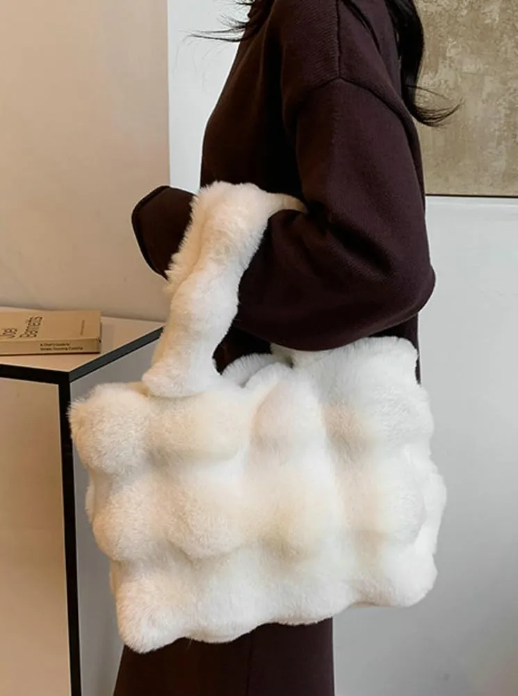 Fluffy Large Tote Bag for Women Soft Fuzzy Handbag Plush Shoulder Bag Faux Fur Bag Furry Top Handle Purse
