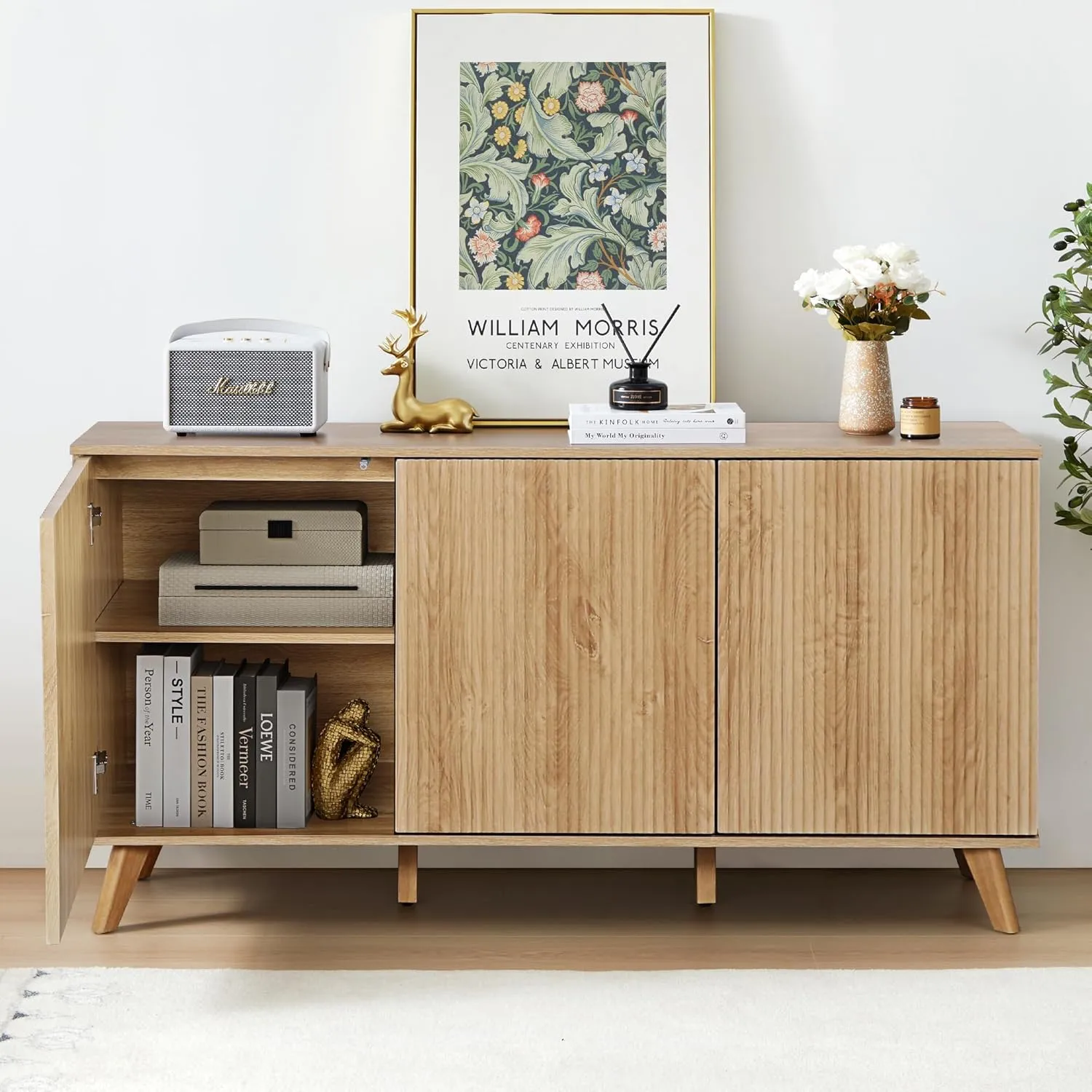Fluted Sideboard Buffet Cabinet with Storage, Modern Storage Cabinet with 3 Doors, Wood Credenza Buffet Sideboards, Bar Cabinet Console Table for Kitchen Dining Living Room Entryway (Natural)