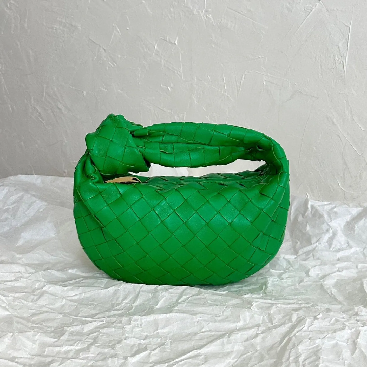 green Professional assistance Perfectly constructed 28 Bottega jodie Veneta lambskin mini