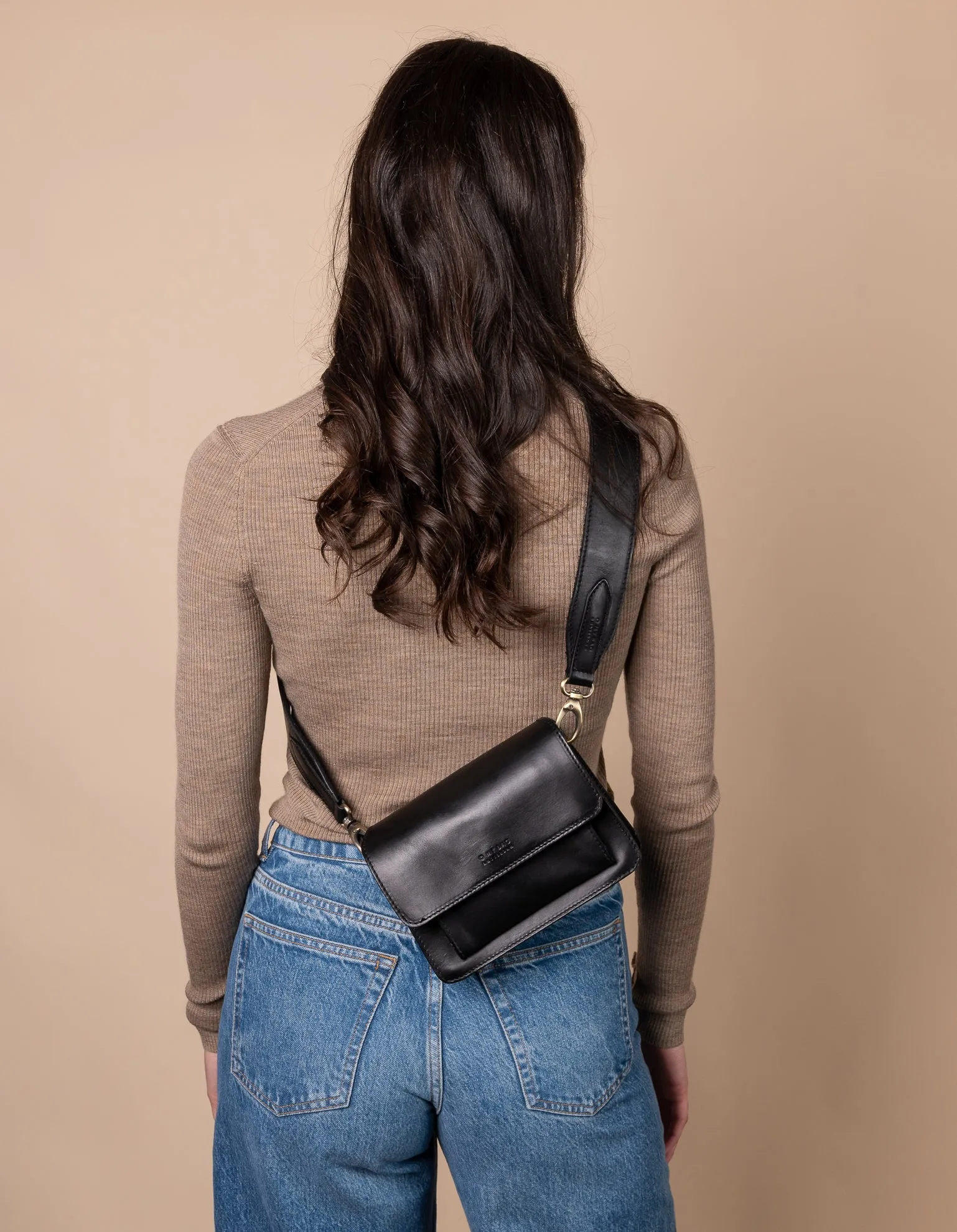 Harper Mini - Black Classic Leather