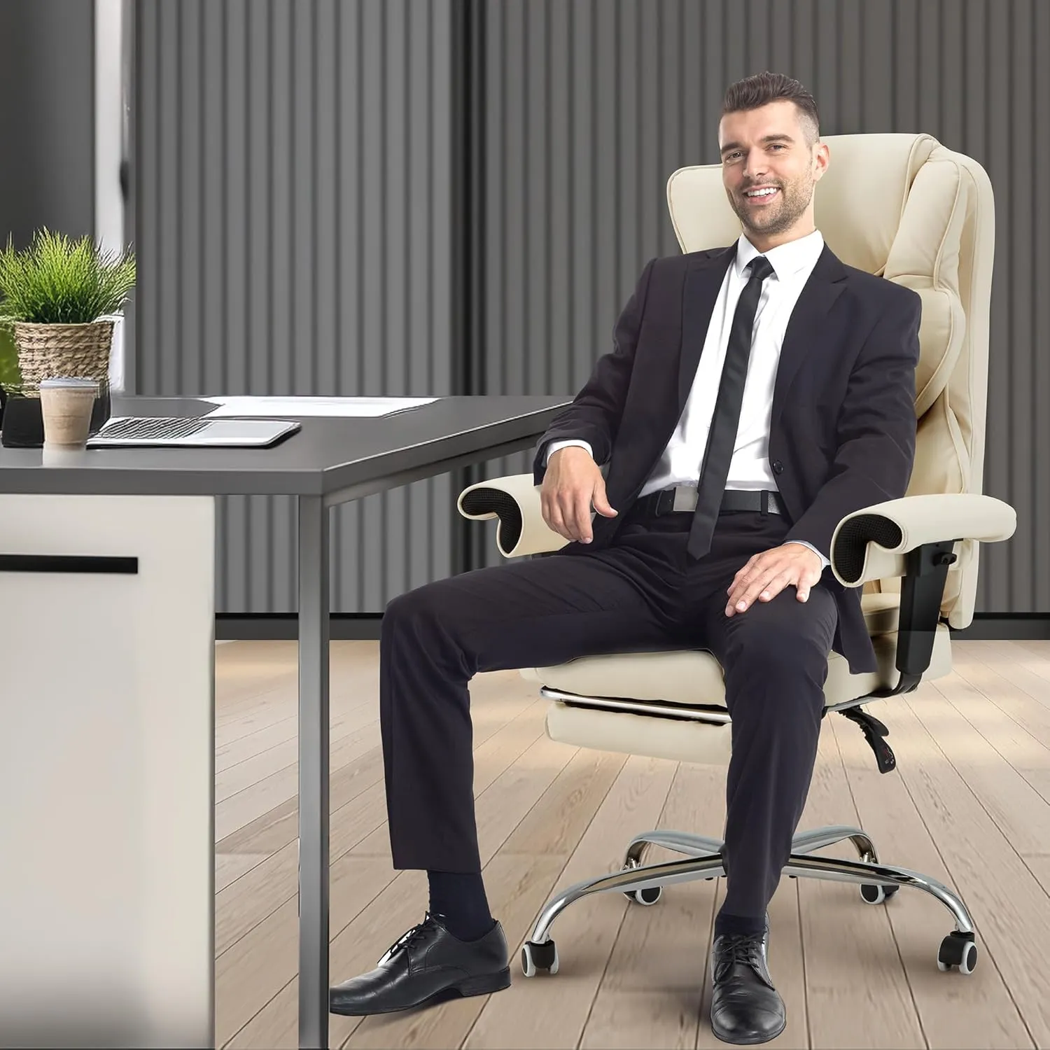 HOMREST 6-Point Massage Executive Chair,Heat Office Chair,Ergonomic Home Office Desk Chairs with Retractable Footrest and Reclining Function,Leather Computer Chair with Adjustable Armrest(‌Off White)