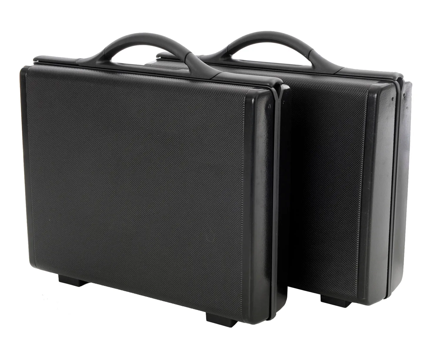 III Focus Final call Innovative functionality Samsonite 4" Attaché