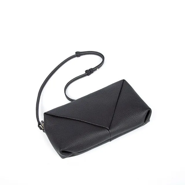 LDROW Small Trinity 90's Purse in Leather _ Black