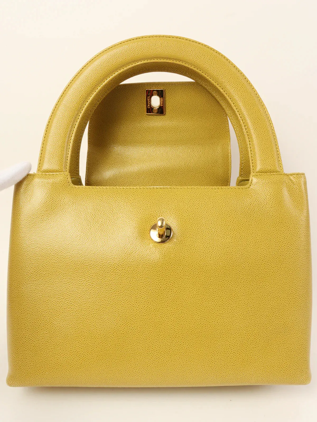 Lime Turn-Lcok Around Top Made Yellow Unique selection Top Skin Handle Quality Bag Caviar 1998 Safe transactions Chanel