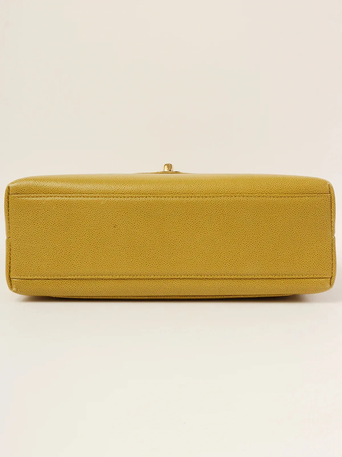 Lime Turn-Lcok Around Top Made Yellow Unique selection Top Skin Handle Quality Bag Caviar 1998 Safe transactions Chanel
