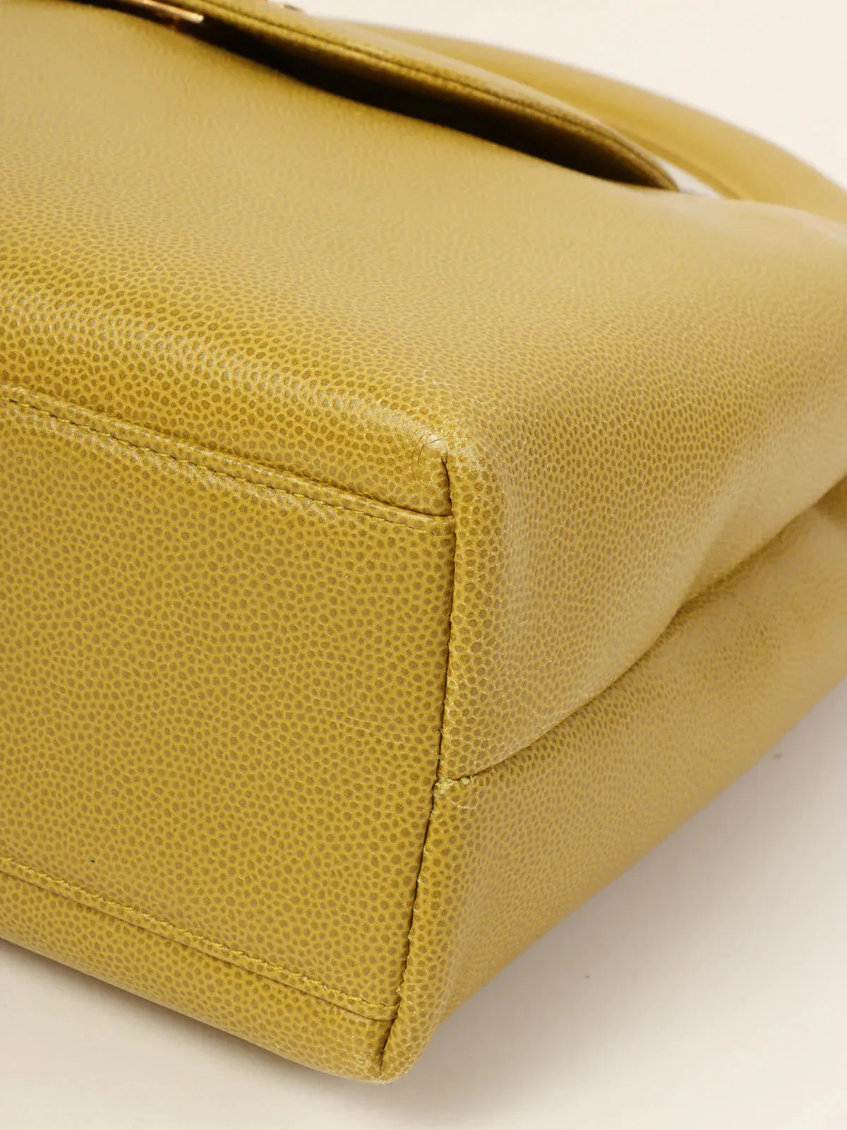 Lime Turn-Lcok Around Top Made Yellow Unique selection Top Skin Handle Quality Bag Caviar 1998 Safe transactions Chanel