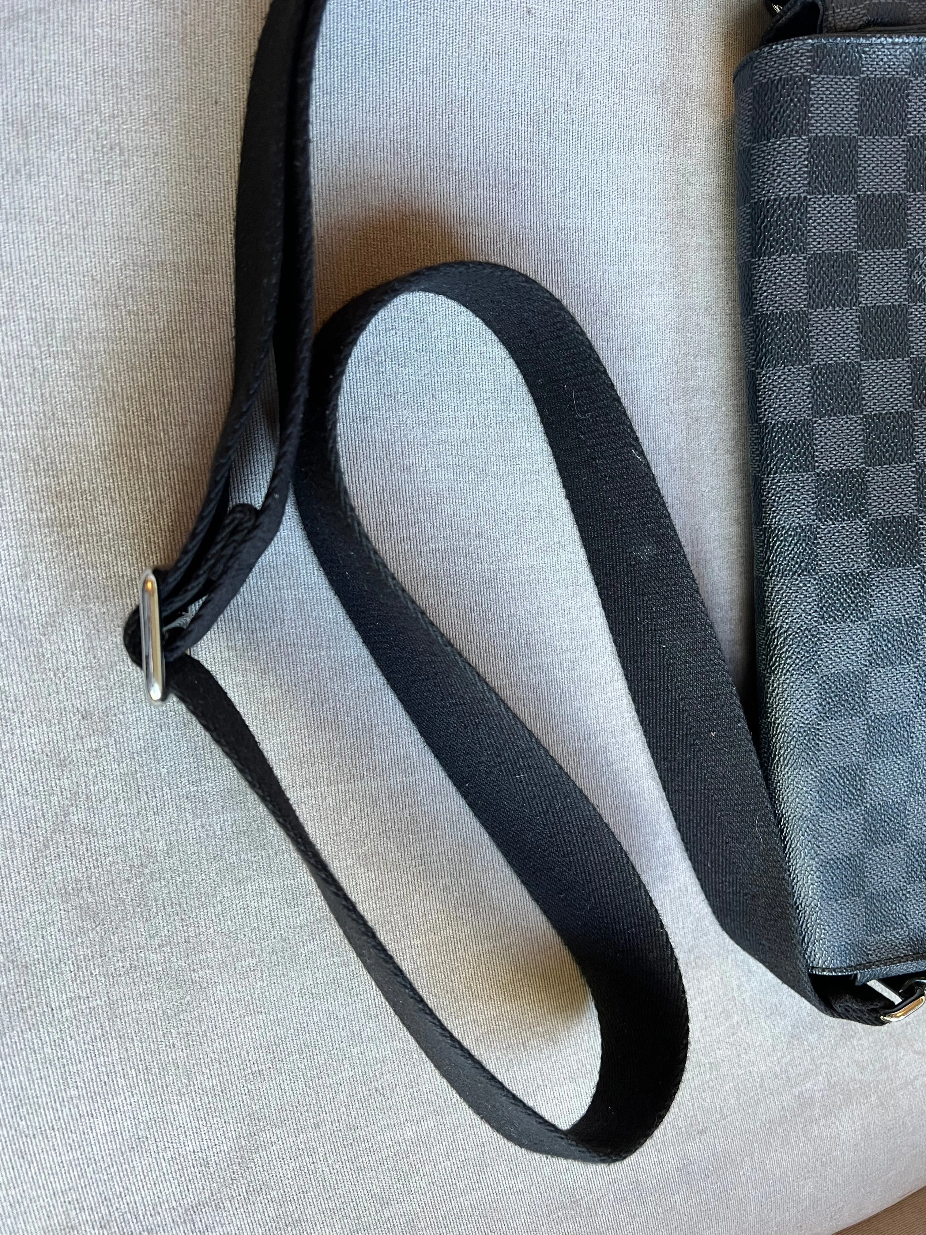Louis Vuitton PM District Messenger Bag Damier Graphite