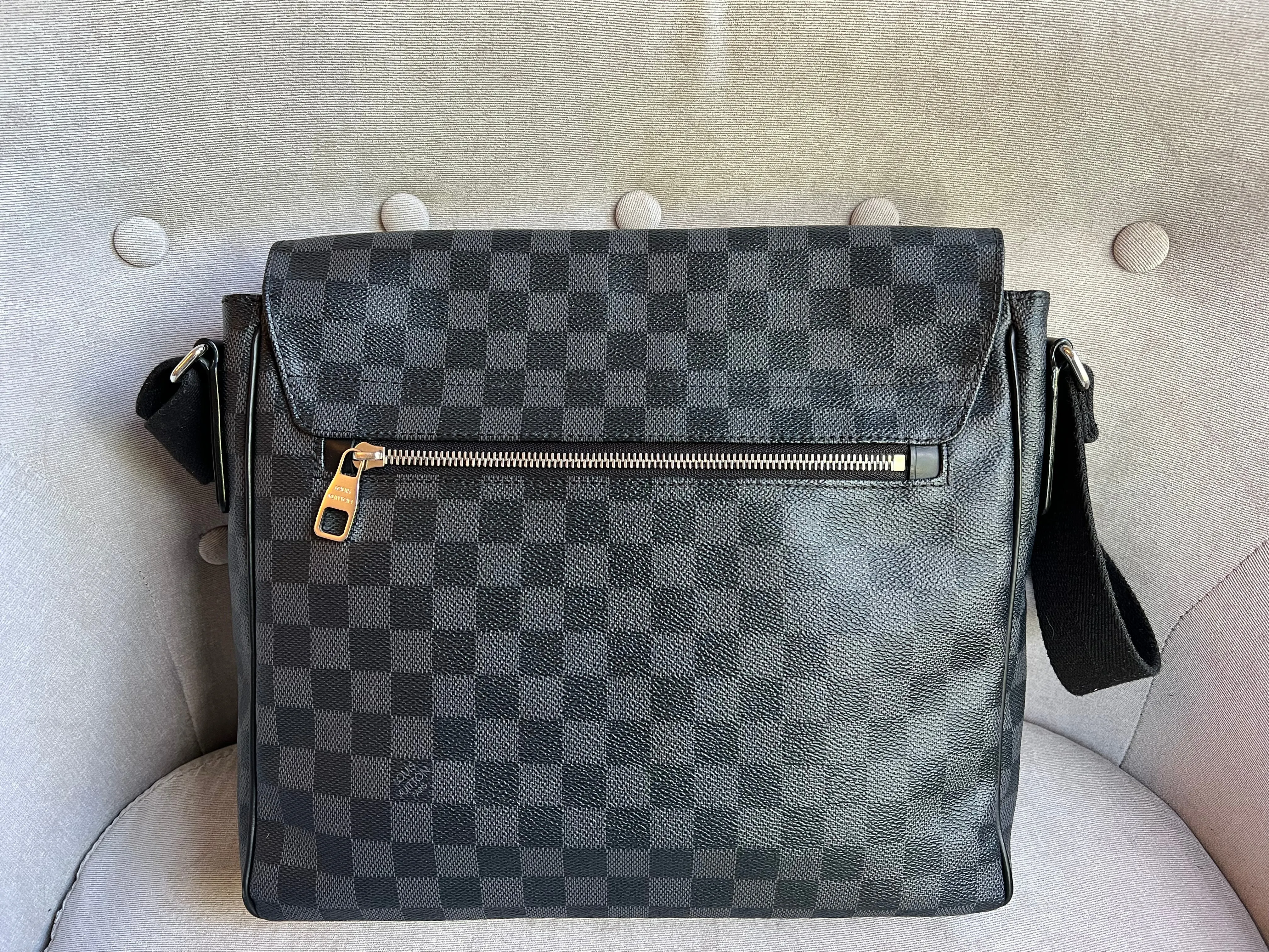 Louis Vuitton PM District Messenger Bag Damier Graphite