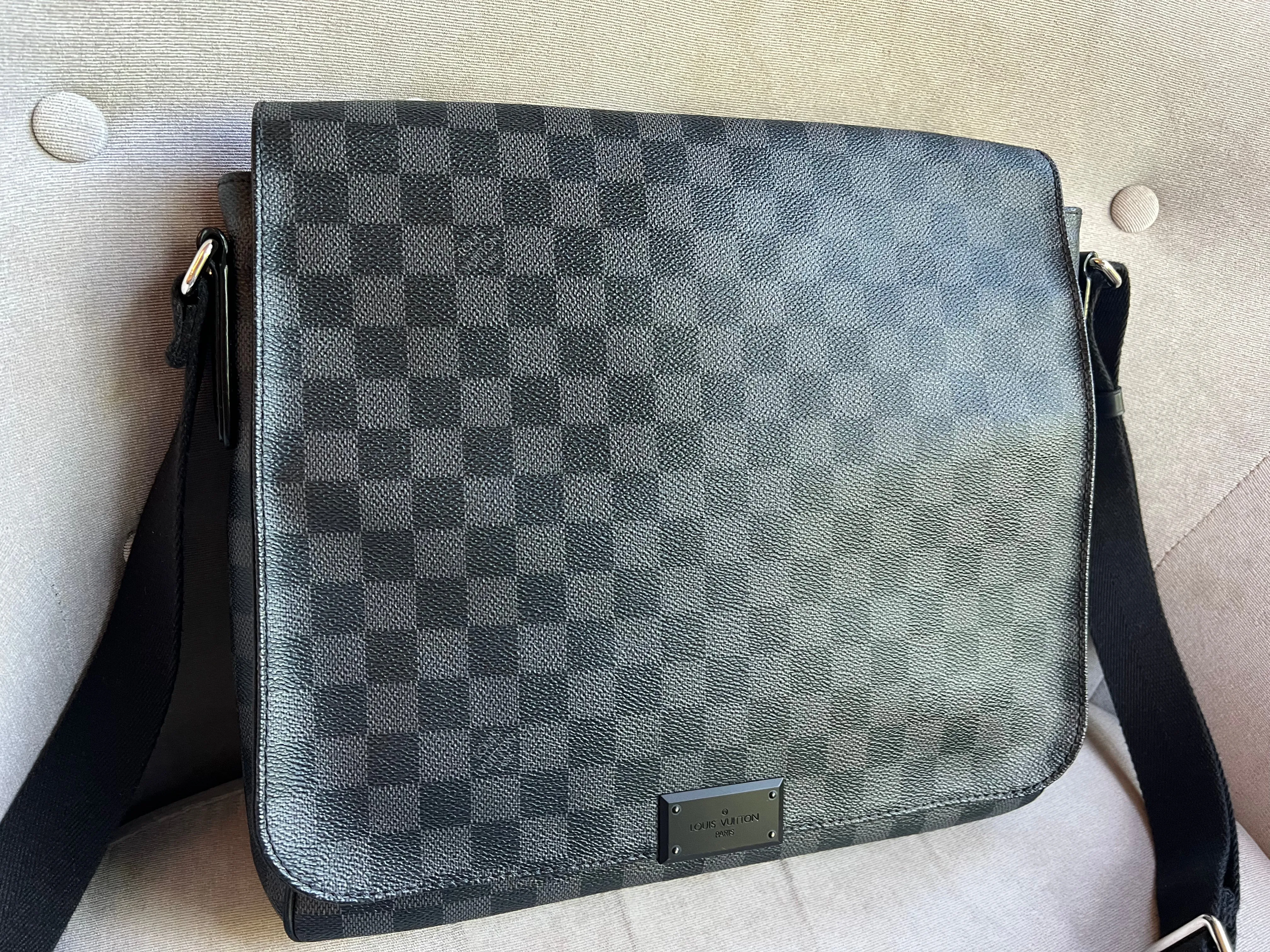 Louis Vuitton PM District Messenger Bag Damier Graphite
