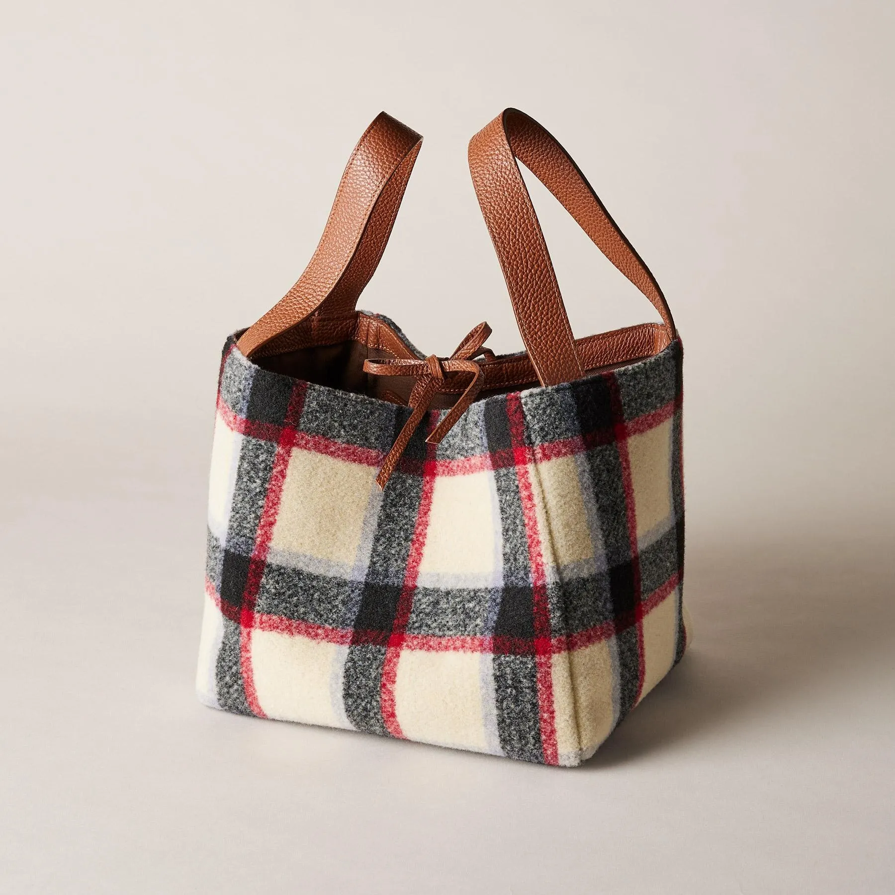 Maple Glen Totes