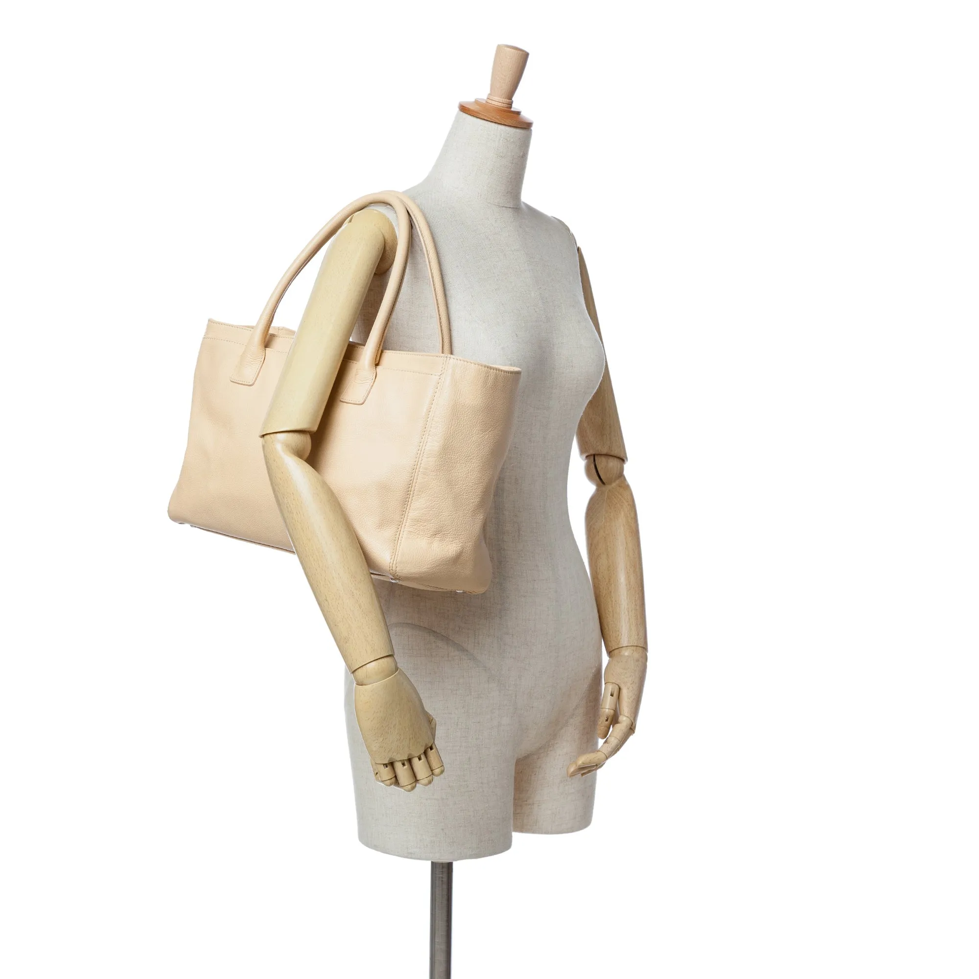 Medium Executive Cerf Tote