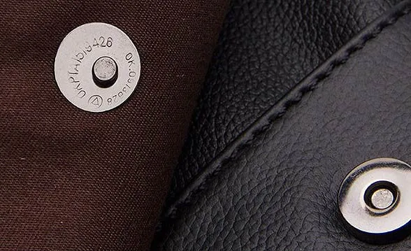 Merrick Messenger Bag