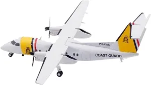 Metal Aircraft Model 1:200 for Caribbean Coast Guard Bombardier Dash 8-100 Aircraft Finished Souvenir Collection Aviation Enthusiasts