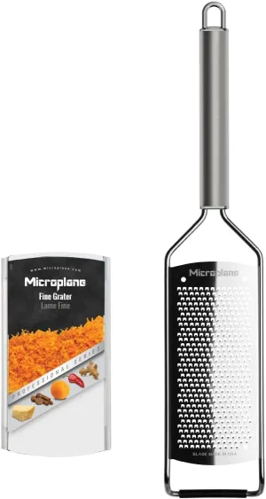 Microplane Professional Series Kitchen Grater new Fine for Hard Cheese, Citrus Fruits, Garlic, Chili, Cinnamon and Nutmeg with Stainless Steel Blades - Made in USA