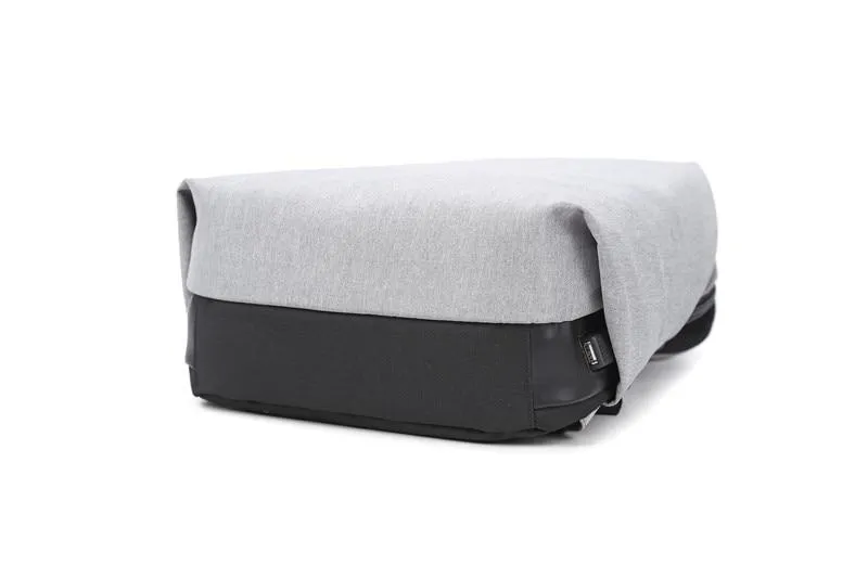 New Design Anti Theft Backpack with USB Charging