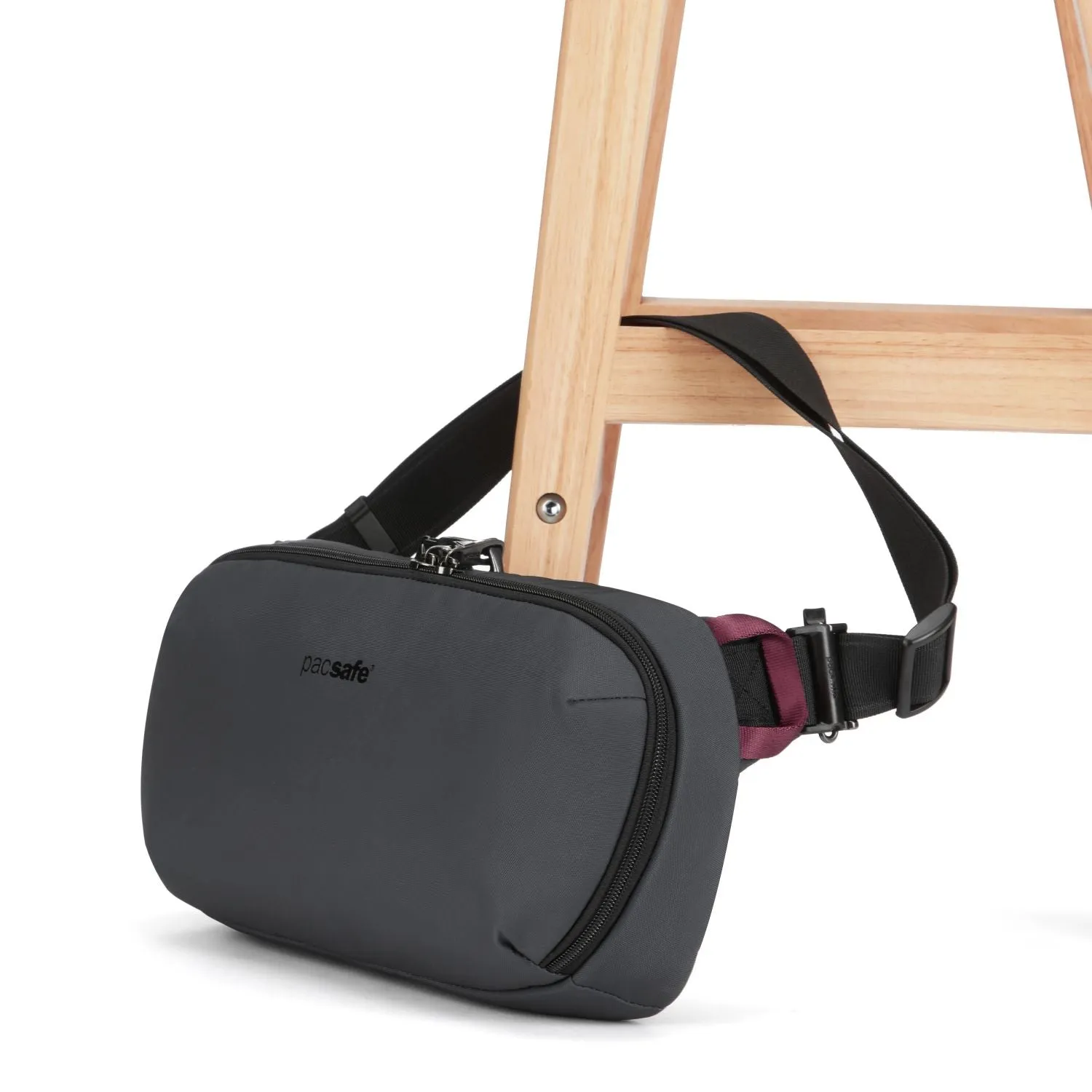 Pacsafe Metrosafe X Anti-Theft Urban Sling (SA)
