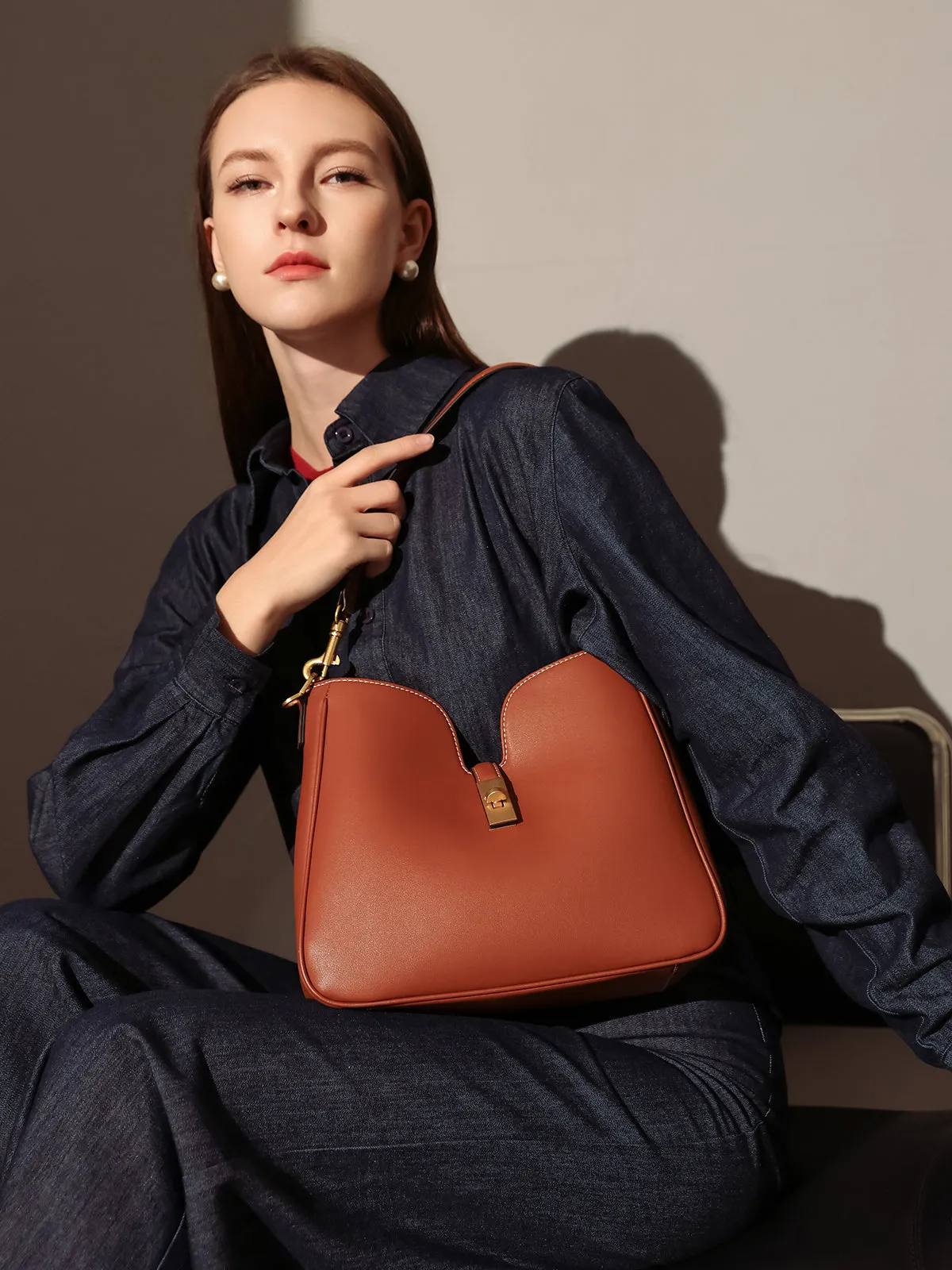 Quick dispatch Leather Bag Scallop Tote Wi-Fi-enabled Stylish