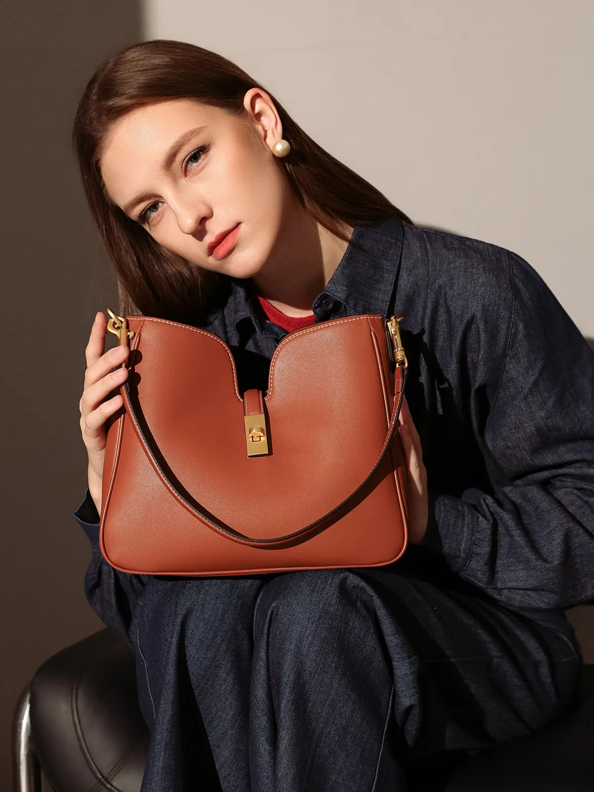 Quick dispatch Leather Bag Scallop Tote Wi-Fi-enabled Stylish