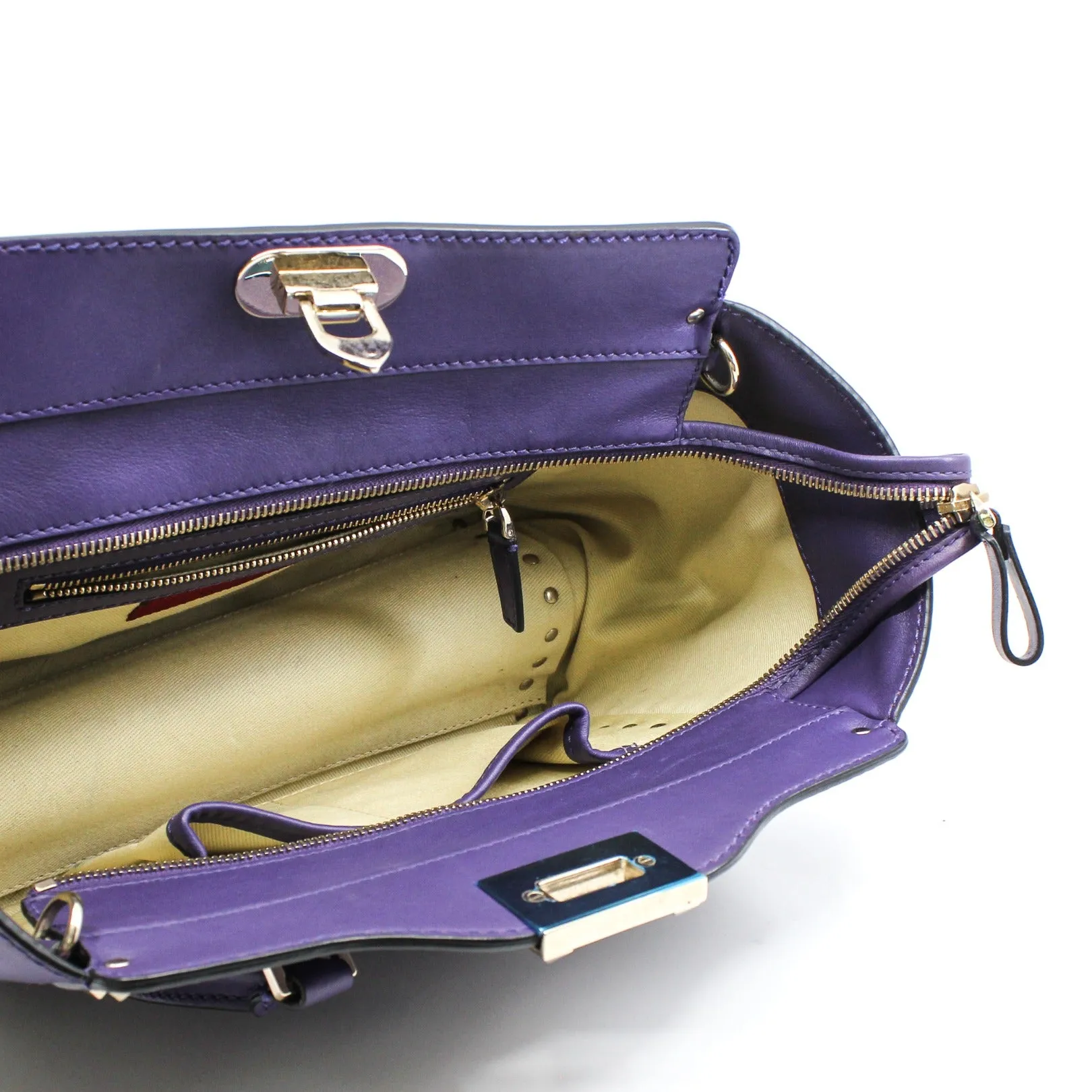 ROCKSTUD TOTE PEBBLED SMALL LEATHER purple PHW