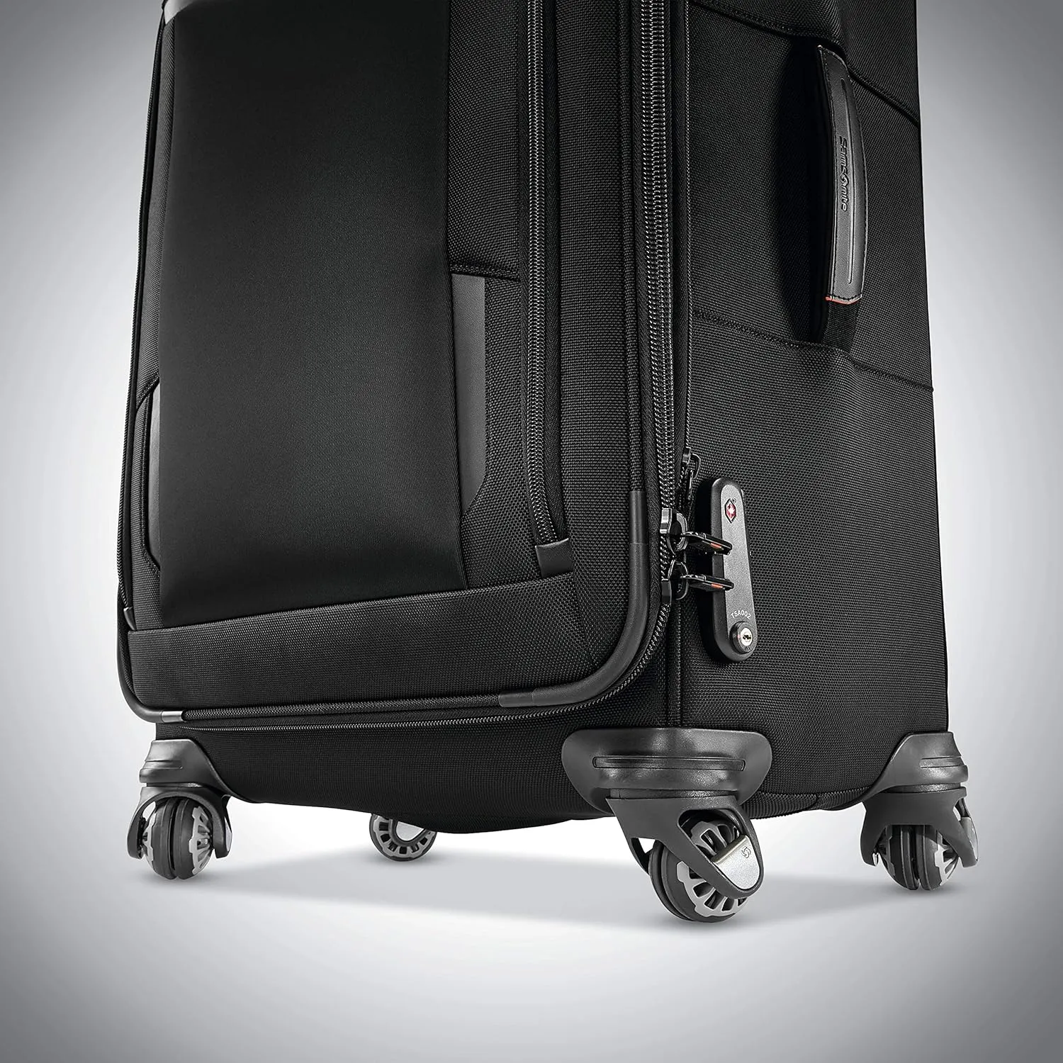 Samsonite Pro Travel Softside Expandable Luggage with Spinner Wheels, Black, Checked-Medium 25-Inch