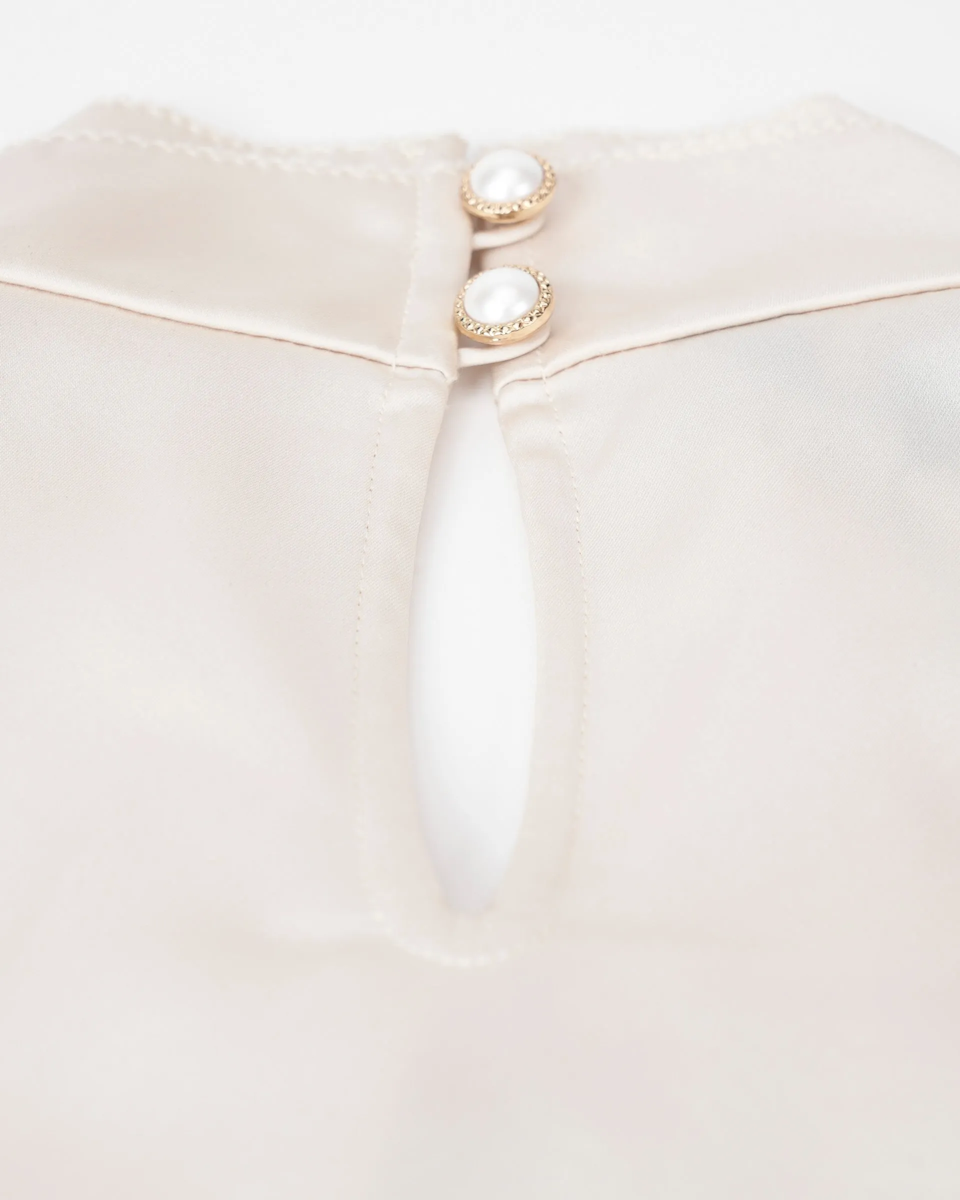 Sculpted Collar Long-Sleeve Blouse