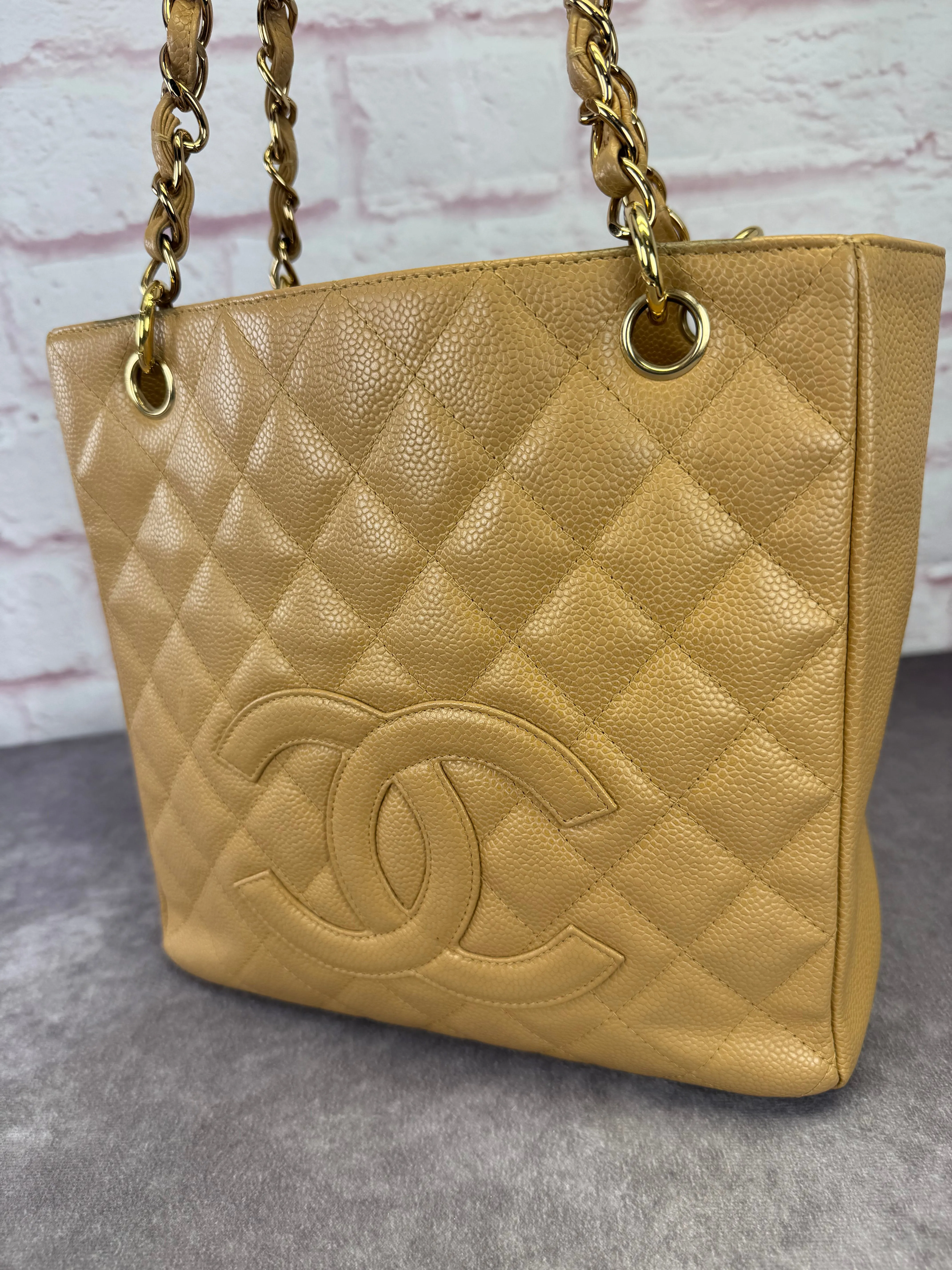 Shopping PST Petite Chanel Tote Caviar Trackable Extensive collection