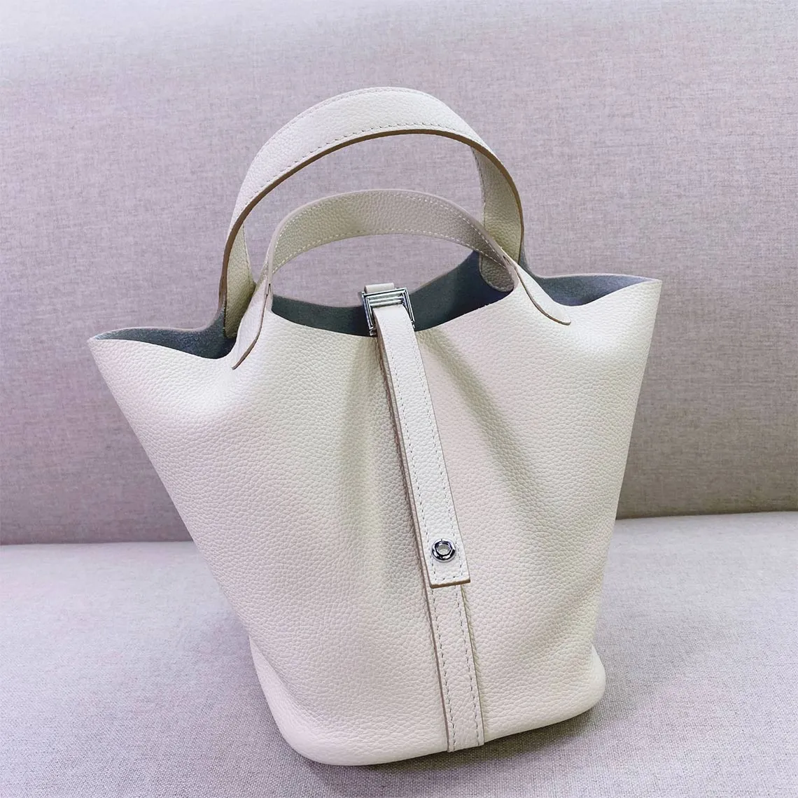 Top Grain Leather Inspired Pictin Lock Bag | Silver/Gold-tone Hardware