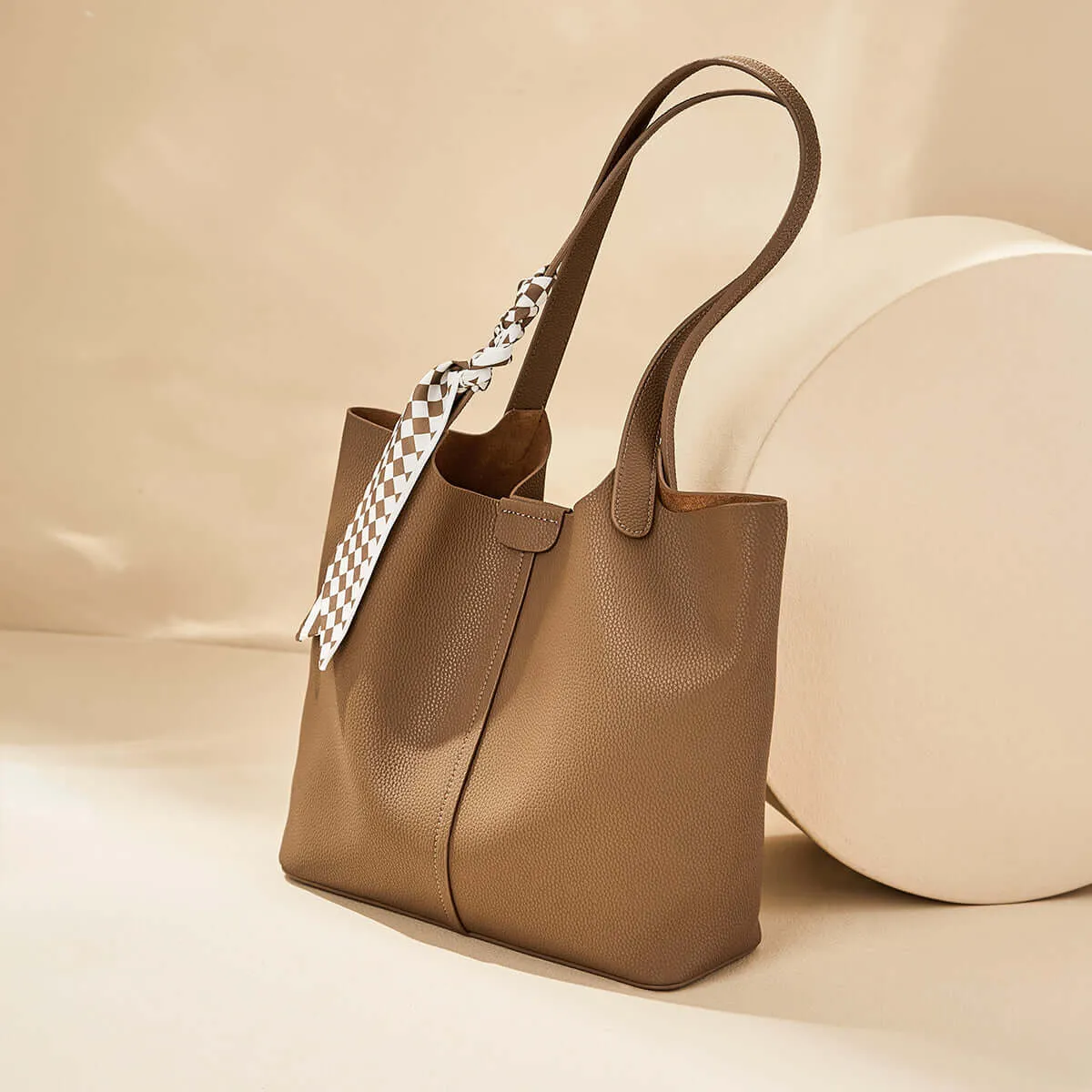 Tote Large Brown Limited access Bag Durable materials Mahogany