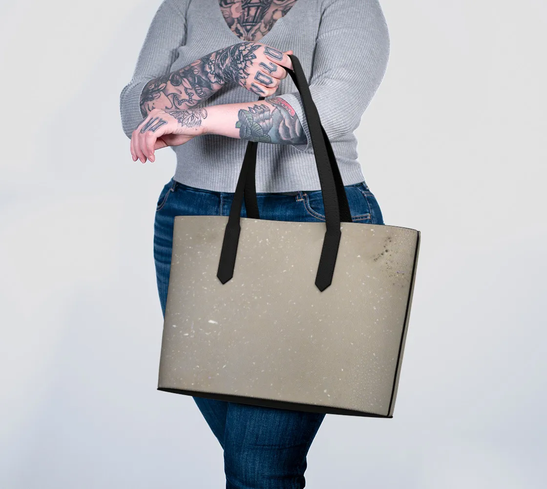 Vegan Leather Tote Bag (2025-01-25, 8:55 p.m.)