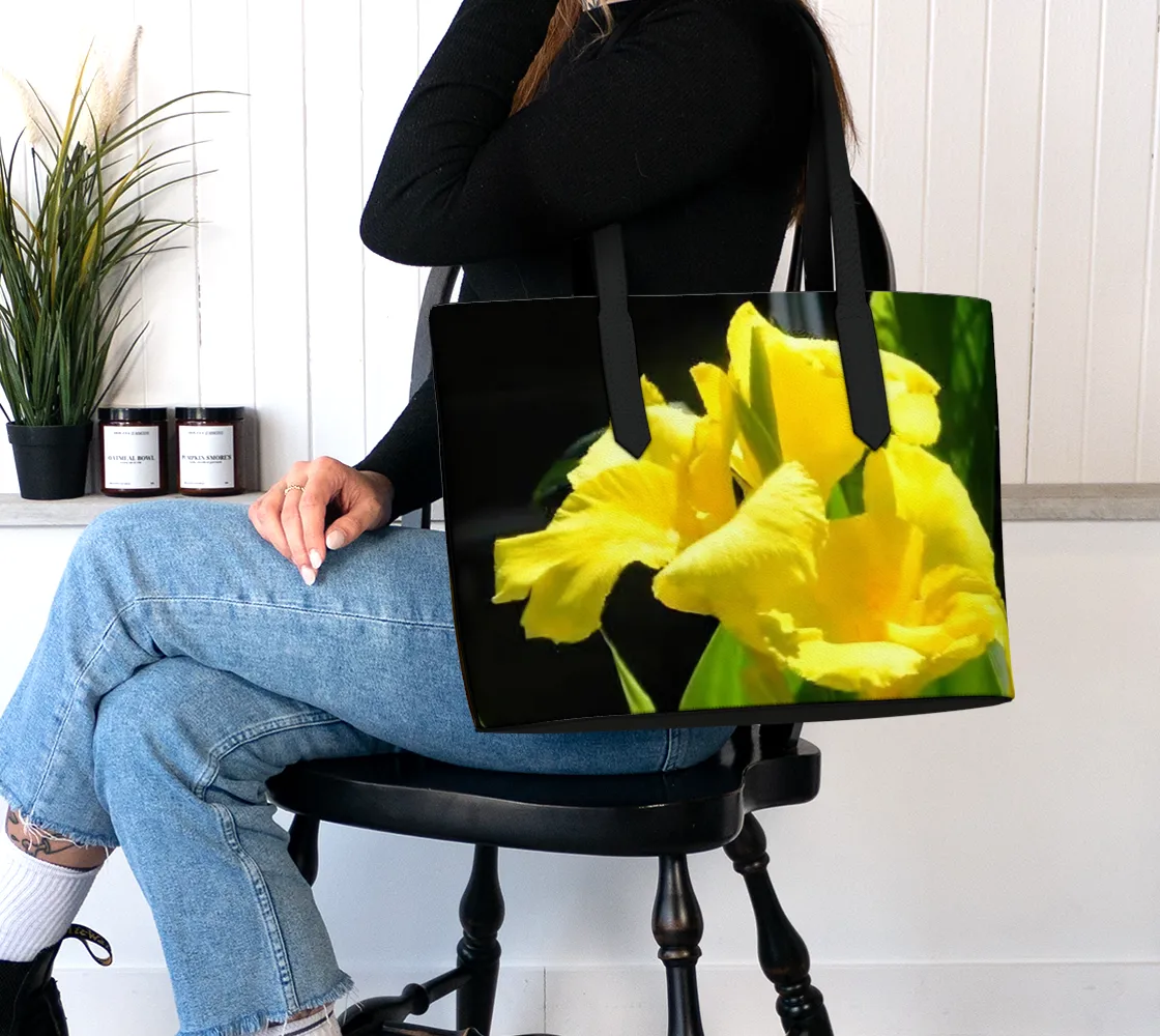 Vegan Leather Tote Bag (2025-03-01, 7:24 p.m.)