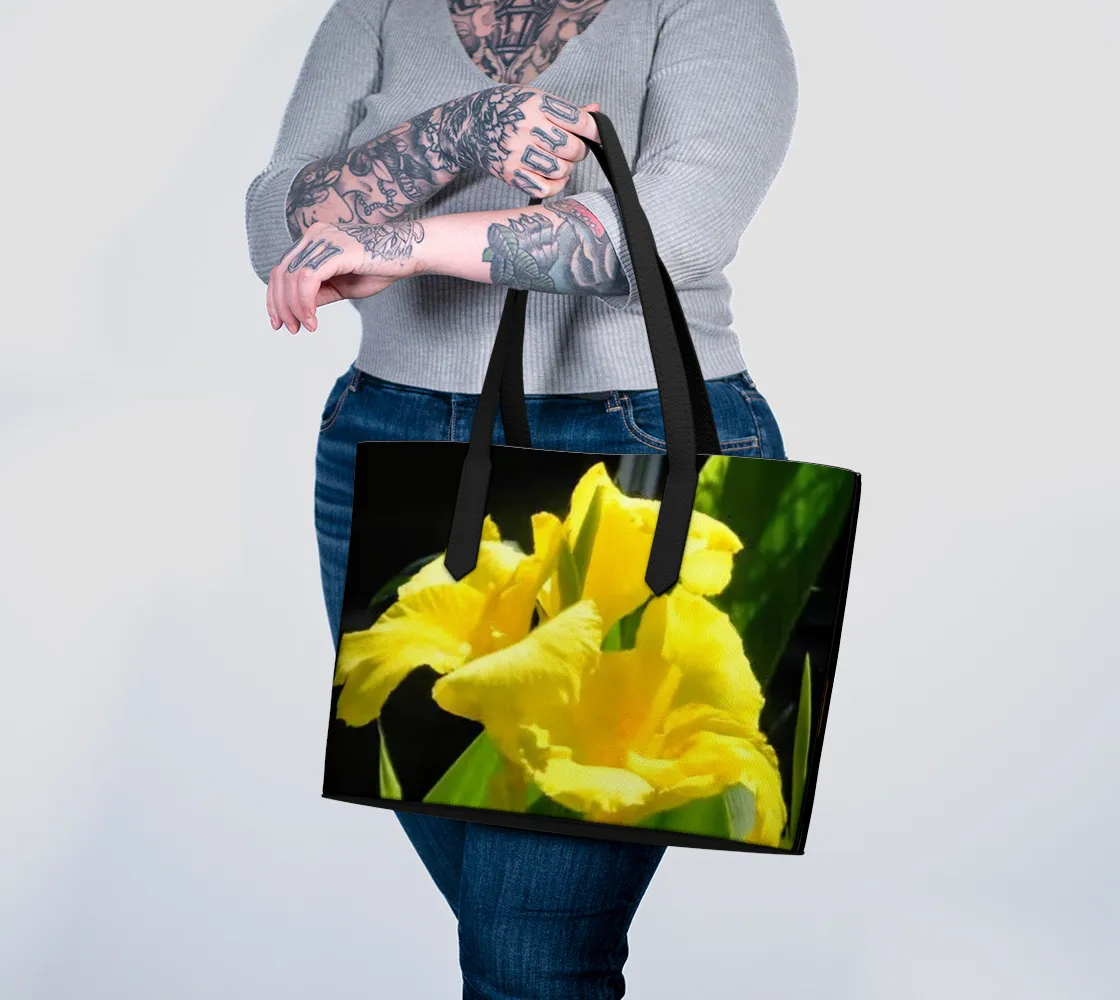 Vegan Leather Tote Bag (2025-03-01, 7:24 p.m.)