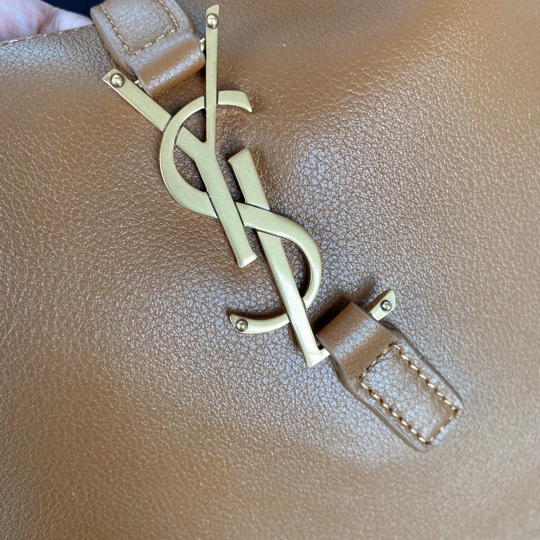 Verified secure 5a7 le calfskin small Laurent Advanced Saint brown 23cm