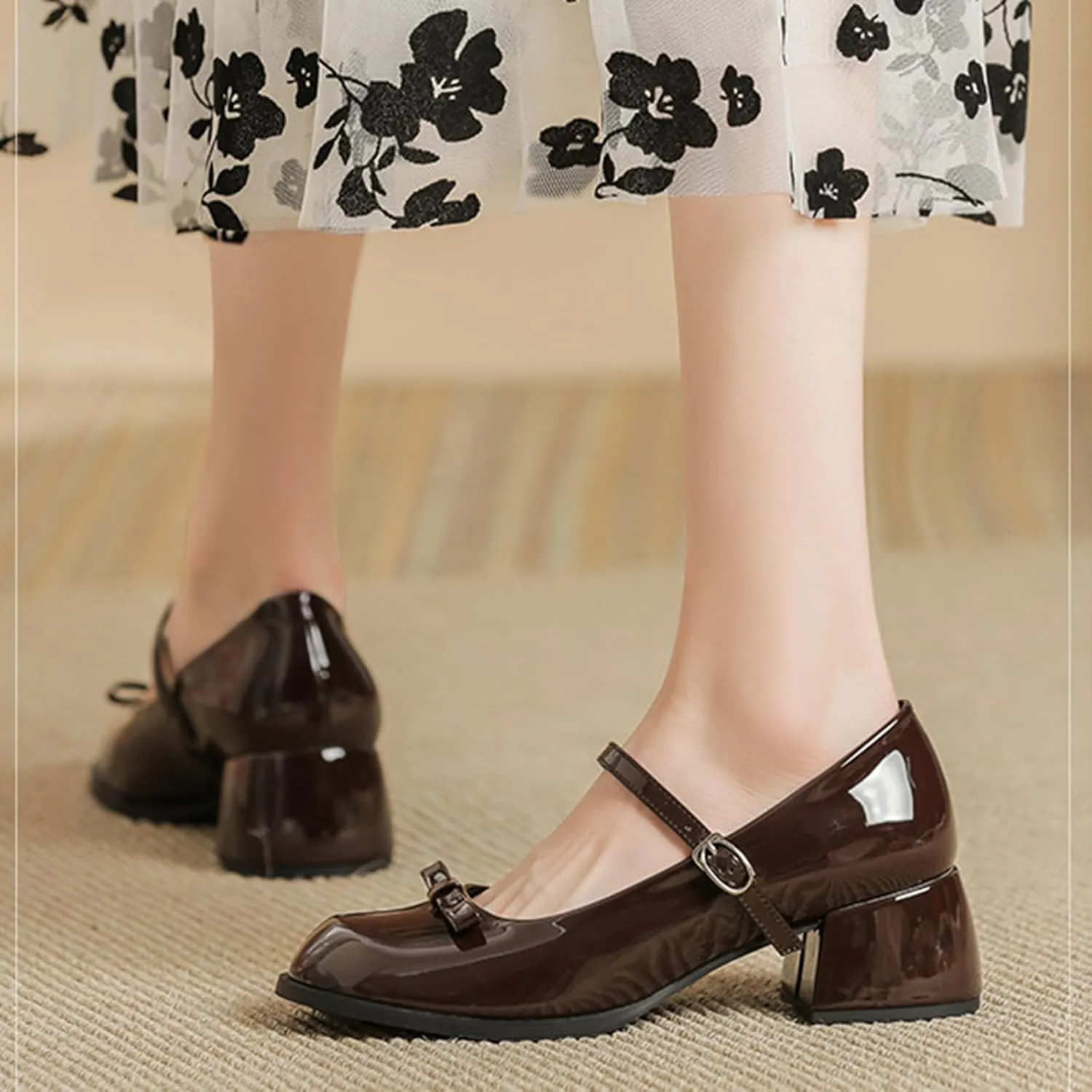 Women's Patent Leather Low Chunky Block Heel Mary Jane Pumps Fashion Classic Bowknots Round Toe Buckle Strap Work Pumps Casual Business Office Wedding Dress Shoes