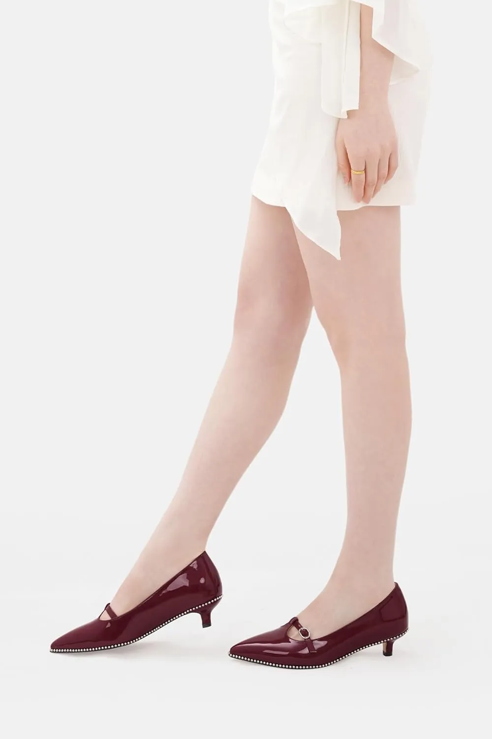 Z.Oufeier Women's Low Kitten Heels Pointed Toe Beaded Pumps Strap Buckle Patent Leather Slip-on Comfortable Office Work Dress Shoes Kitty Heels